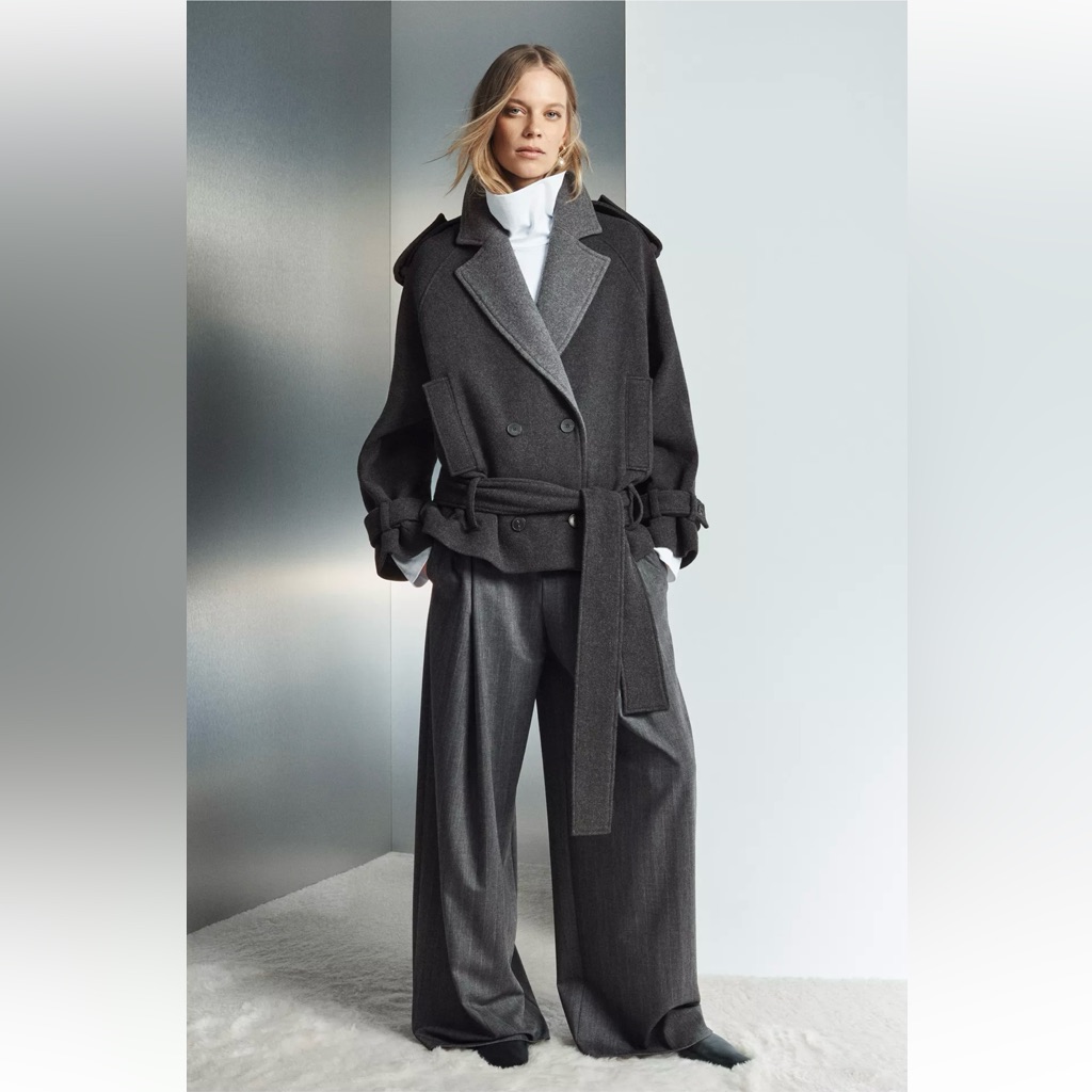 New Zara Double-Breasted Wool Bland Short Coat